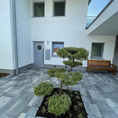 Luv-moderne Neubauwohnung In Strandnaehe-wallbox Apartmán *